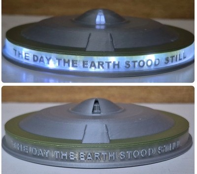 ''The Day the Earth Stood Still'' UFO/Flying Saucer (landed with lights) - Small