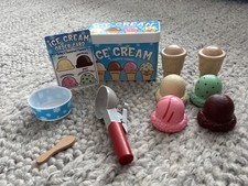 Melissa Doug Scoop Serve Ice Cream Set magnetic 11 pieces