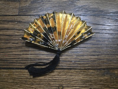 Handcrafted Art Deco Style Wing Fan Shaped Pin Leopard Design Wirh Tassel