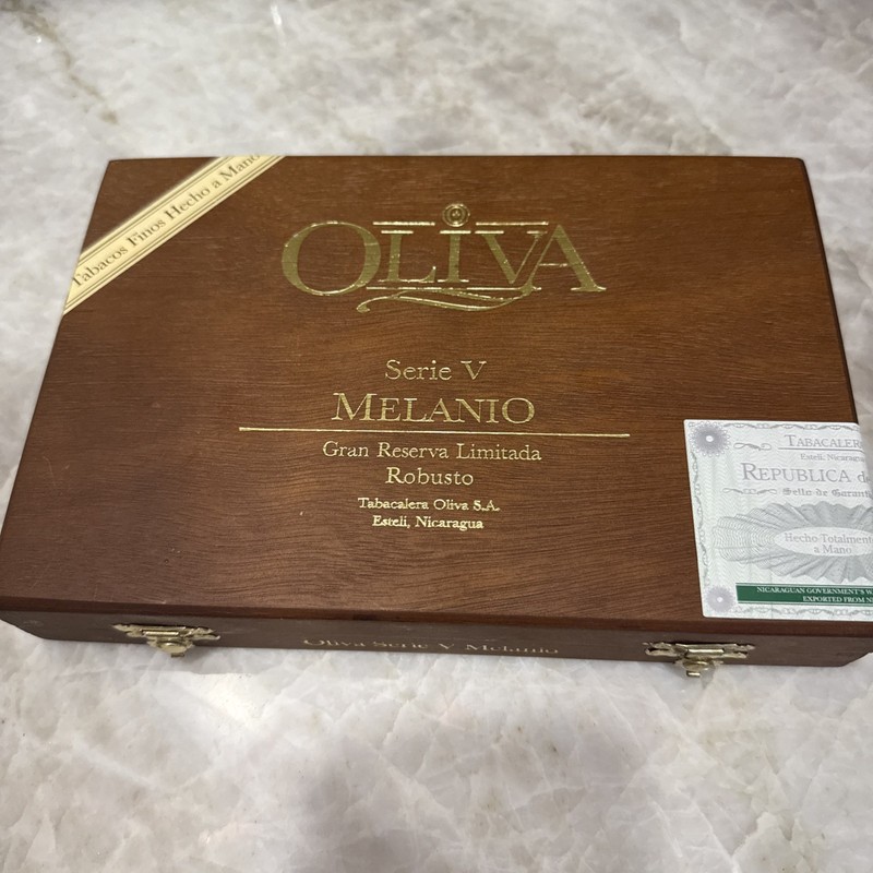 Oliva Serie V "Melanio" cigar box Wood Hand Made in Nicaragua Empty Storage