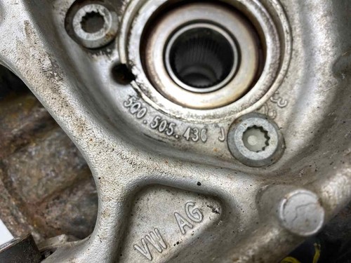 15-20 Audi Volkswagen A3 S3 Golf Rear Spindle Knuckle Hub RH Side -- 5Q0505436J - Picture 3 of 3