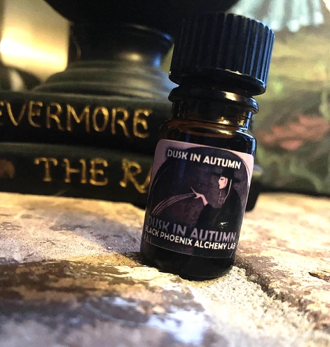 Black Phoenix Alchemy Lab BPAL Dusk in Autumn Halloween 2019 Gothic Perfume LE