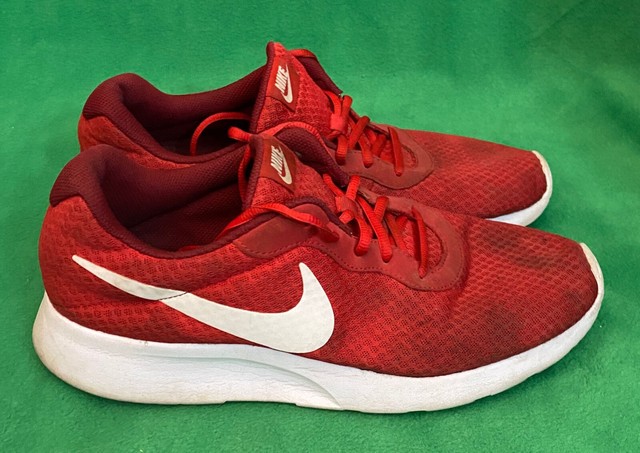 nike tanjun red