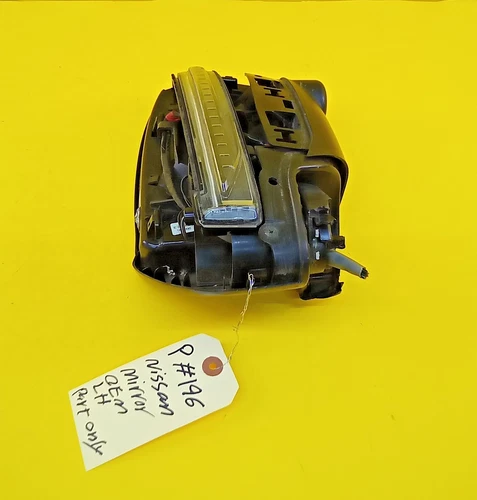 2017 - 2020 Nissan Rogue Driver Left Hand Side Door Mirror OEM with Camera