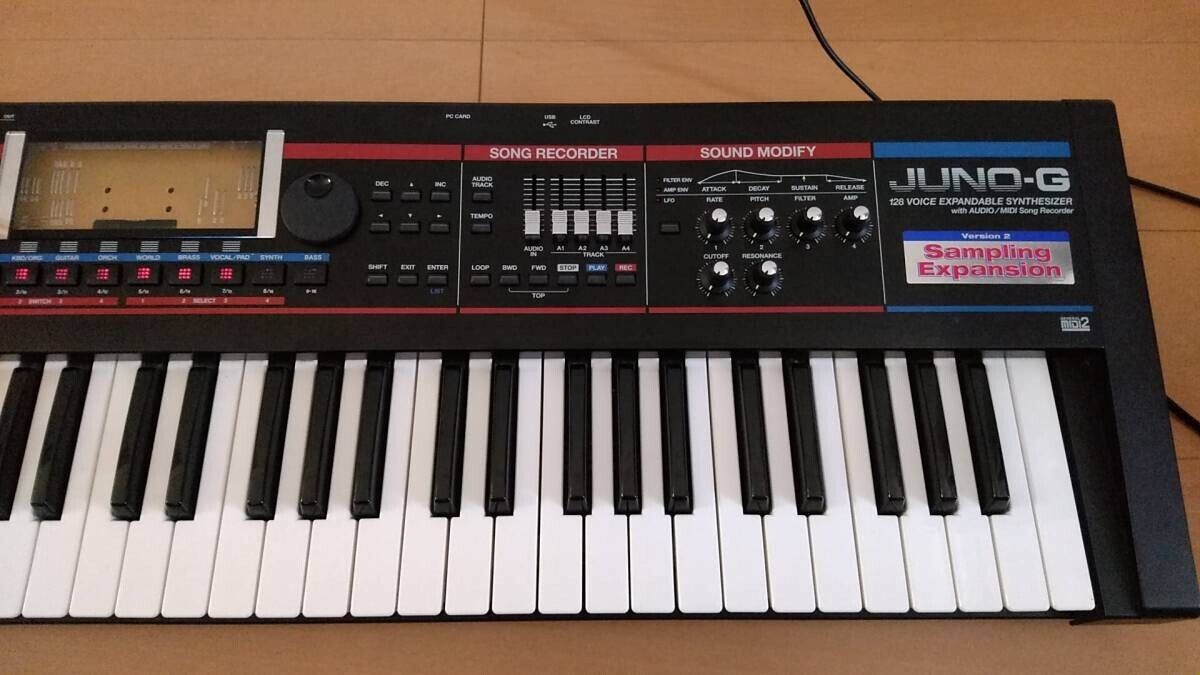 Roland Juno-G 61-key Keyboard Synthesizer Black Music Roland Juno-G 61-key Keyboard Synthesizer Black Music