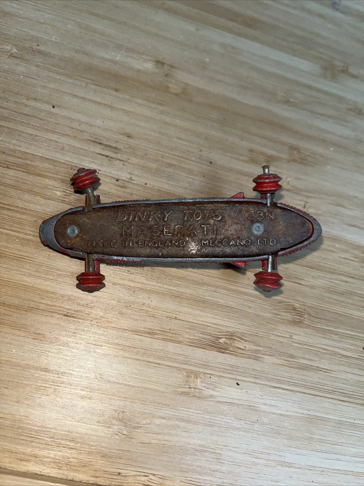 USADO Dinky Toys No.23N Maserati 4CLT carro de corrida 1953-54 Racing No.9 #103 - Imagem 4 de 4