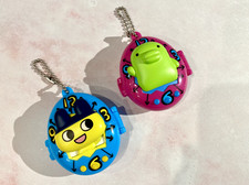 Tamagotchi Mametchi Kuchipatchi Gashapon Swing Case Keychain US Seller