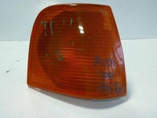 Clignotant Audi 100
