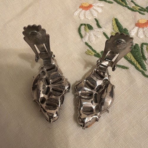 Vintage WIESNER Signed Emerald Green Crystal Marquise Cut Clip Earrings - Afbeelding 11 van 11