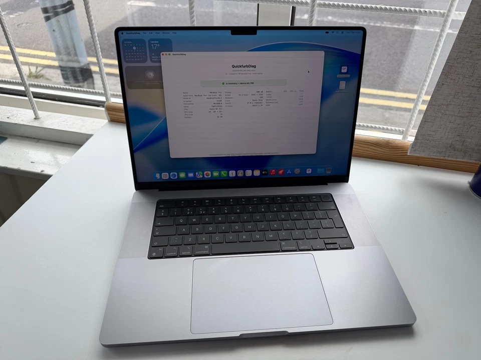 Apple MacBook Pro 16" M1 Pro · 16GB · 512GB, photo 1 of 5