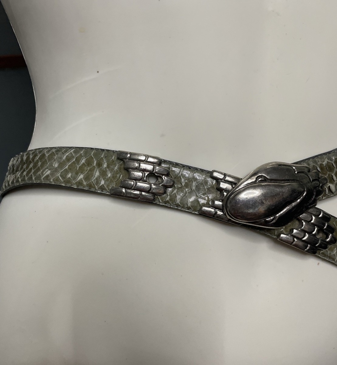 Morgan Taylor Vintage 80s Genuine Snakeskin Snake Belt 