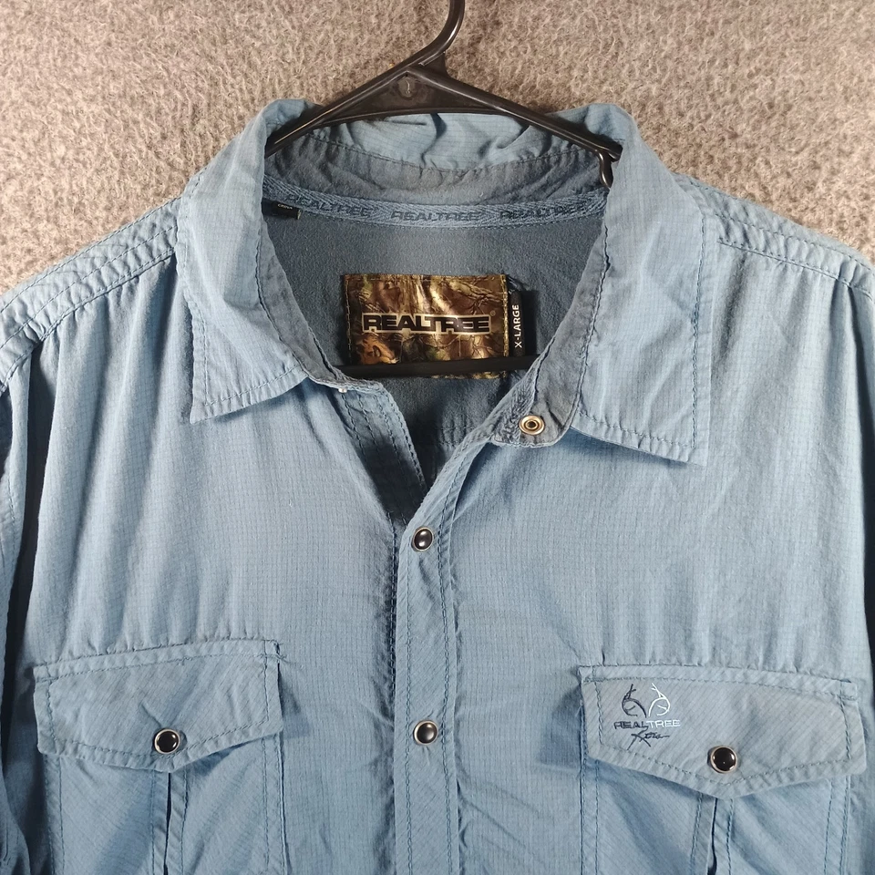 Realtree Shirt Mens XL Blue Pearl Snap Pockets Outdoor Camo Lightweight Outdoors - Image 2 of 4