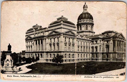 Postcard BUILDING SCENE Indianapolis Indiana IN j/29 AK6217