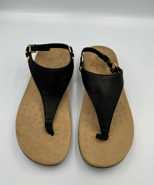 vionic buckle thong sandals