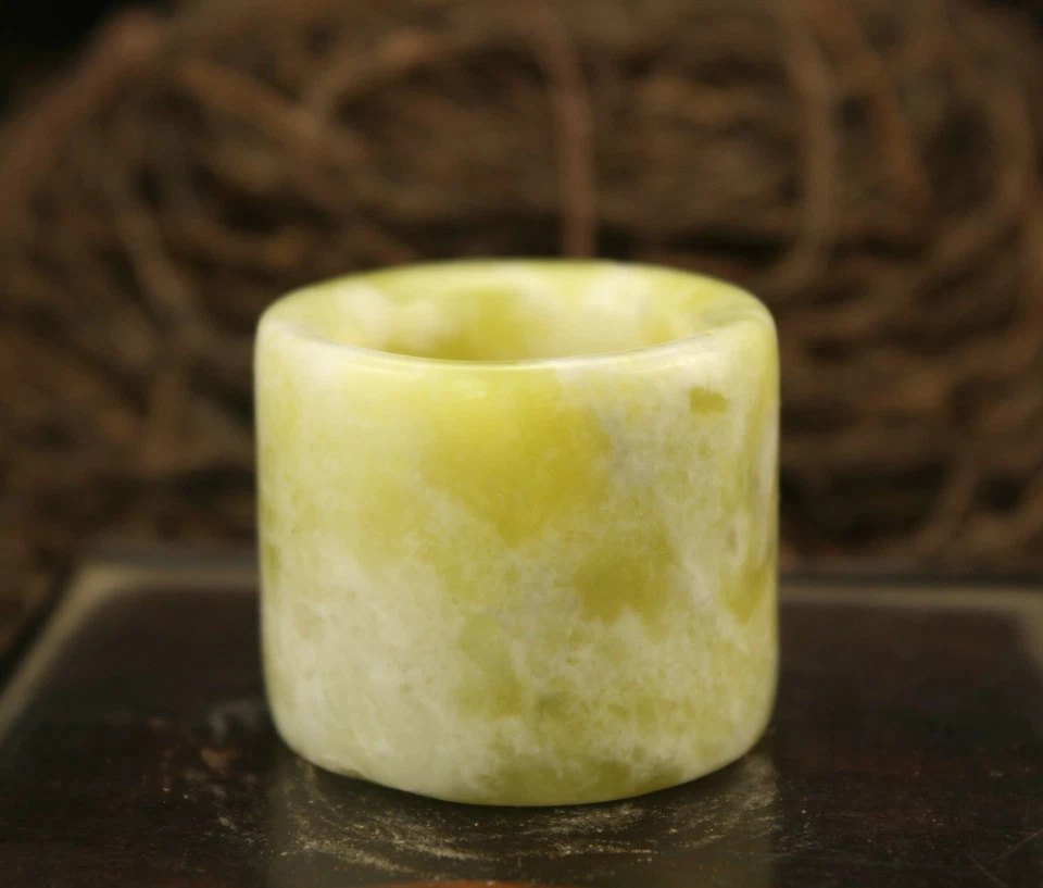 Anillo de jade amarillo chino de 2,3 cm anillo para pulgar anillo de jade natural 26 Foto 4 de 4