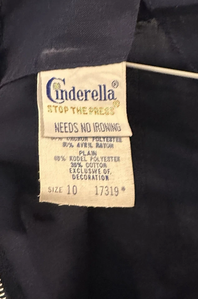 Vintage Cinderella Little Girls Ruffled Neck Dress Size 10 70’s No Iron - Image 4 of 4