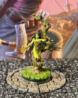 Dryad D&D Miniature Dungeons Dragons Monster Menagerie Revisited fey 25 witch