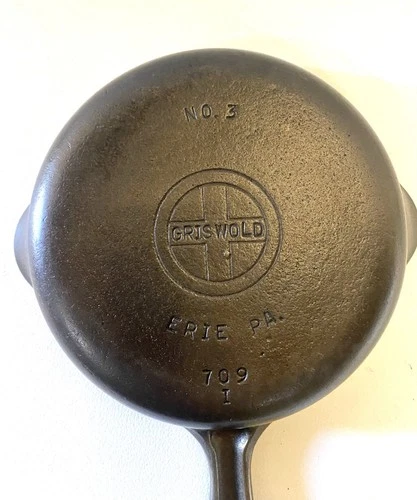 Griswold Cast Iron #3  709 I Lovingly  Restored Seasoned 5 Times  Avocado Oil