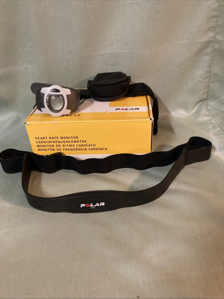 Polar F1 Fitness Heart Rate Monitor Watch & Strap- Needs Battery AS-IS Untested - Image 4 of 4