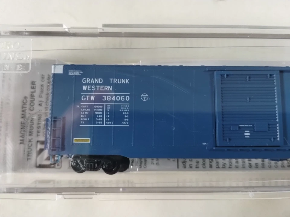 Micro-Trains MTL N-Scale 60' Excess Height Boxcar Grand Trunk Western #384060 - Image 4 of 4