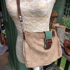 Borsa a tracolla in pelle di Caterina Lucchi ORO 13,5" larghezza x 9" altezza BELLISSIMA!