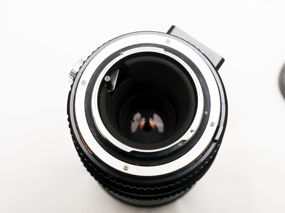 Lente teleobjetivo principal Minolta MC Tele Rokkor-X 300 mm F4,5 MC/SR digital adaptable Foto 3 de 4