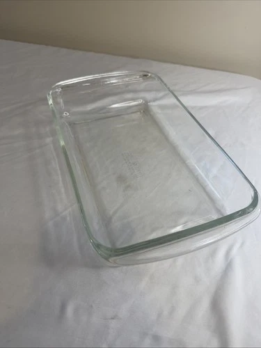 PYREX Corning NY USA Clear Rectangle Baking Dish #231 10x6x2 Vintage