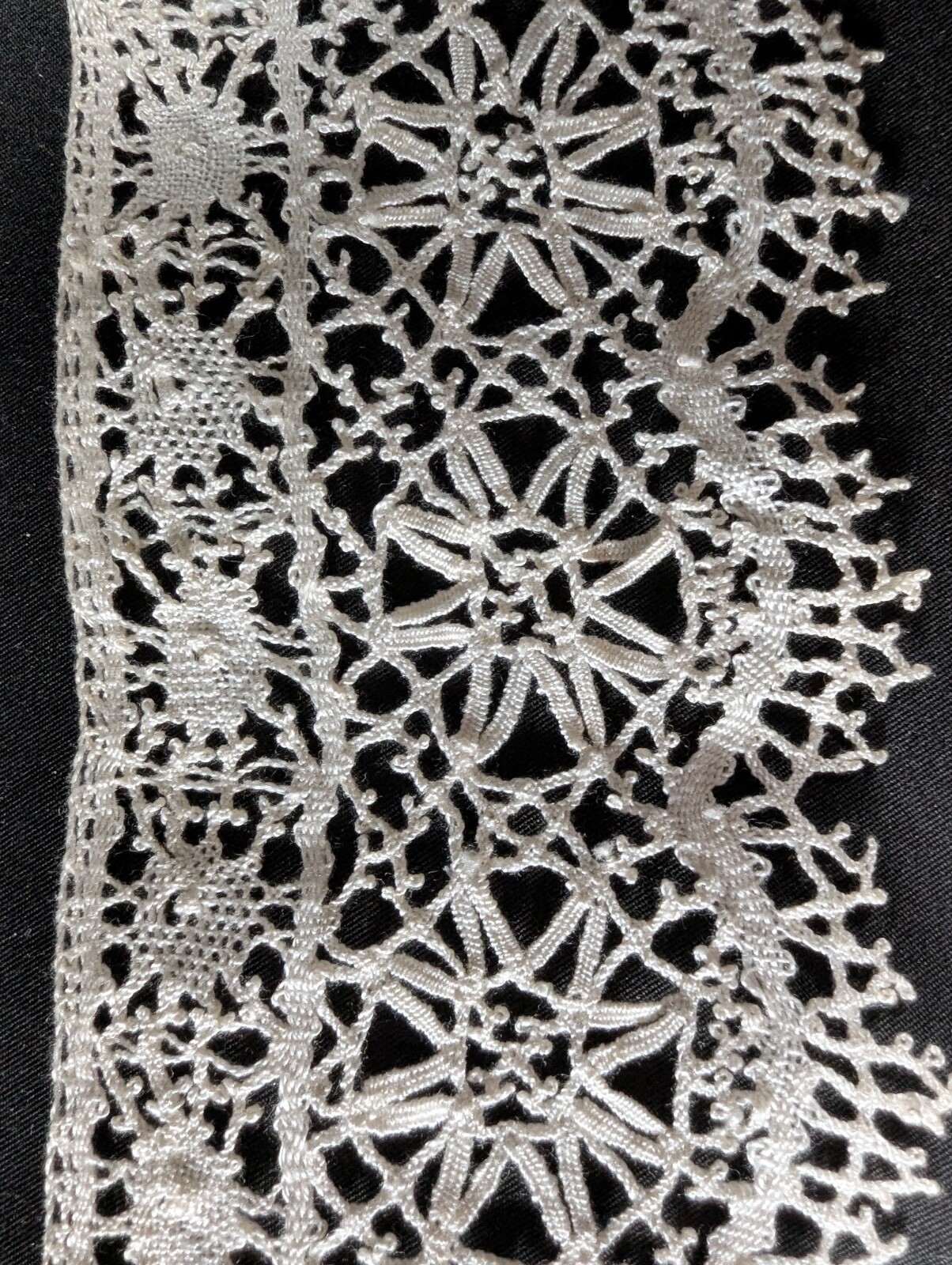 Picture 5 of 9