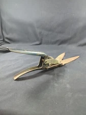 Vintage Blue Metallic Handle Steel Locking Grass  & hedge Clippers Shears