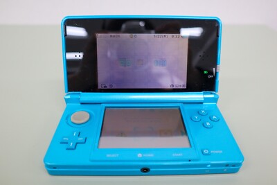 ニンテンドー3ＤＳ Nintendo 3DS Console Set with 3 Game Titles Included light Blue
