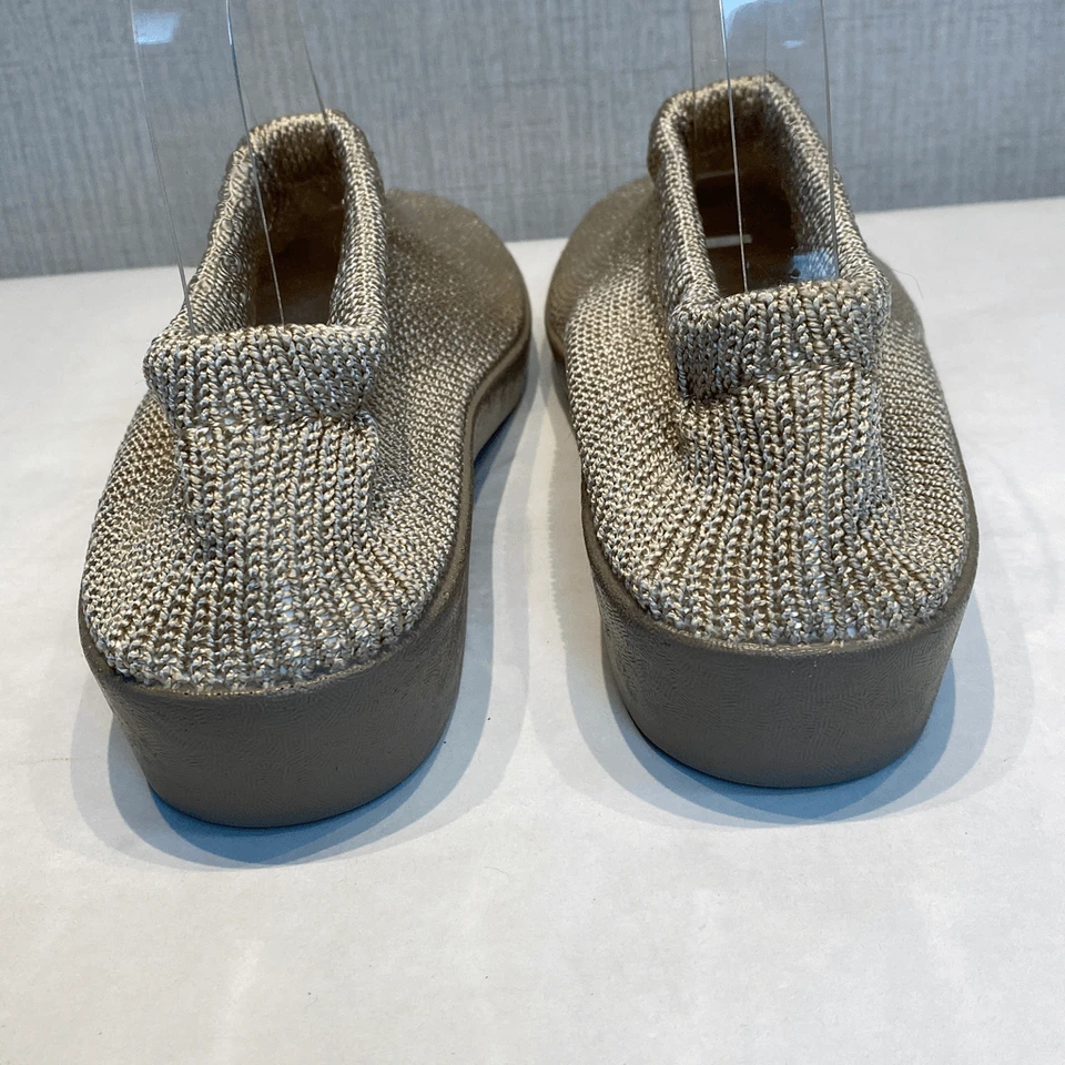 Zapatos sin cordones Spring Step Tender de punto elástico para mujer 6,5 dorados Foto 4 de 4