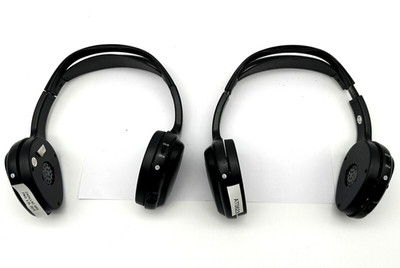 OEM 10-16 Cadillac SRX GMT166 Escalade Digital Entertainment Audio Headphones