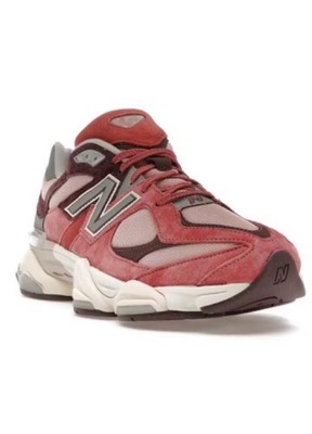 New Balance 9060 Cherry Blossom Low Top Athletic Sneakers Pink