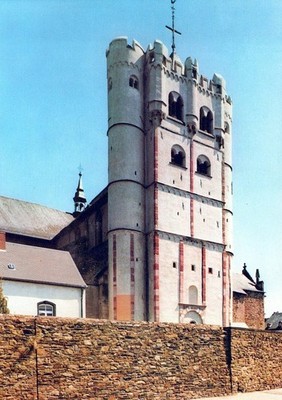 Postcard field Tower Medieval architecture Historic site Turret Castle AA15640