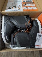 ThirtyTwo STW BOA Mens Snowboard Boots Black White Size 11 BOA