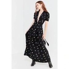 Urban Outfitters "Sienna Dandelion" Black Floral Plunging Neckline Maxi Dress 6