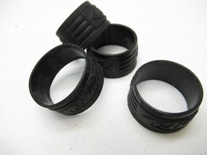 GAMMA (BLACK) RUBBER GRIP BAND FOR TENNIS RACQUETS (USED) QTY: 4