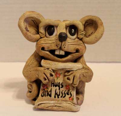 Vintage Max Hindt Clay Pottery Folk Art Mouse with Sign Sculpture - Signed Rare
