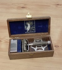 Vintage Herren Wilkinson Schwert Sicherheitsrasierset im Holzkoffer