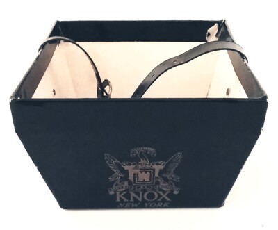 Empty Box, Knox, New York, Registered, Moveo et Proficio, 2.25'' Tall