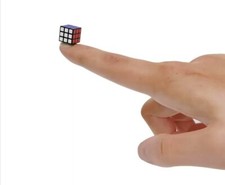 MINI CUBO MÁGICO CUBO DE RUBIK'S CBUE 1 CM PARA FIGURA DE 1/6