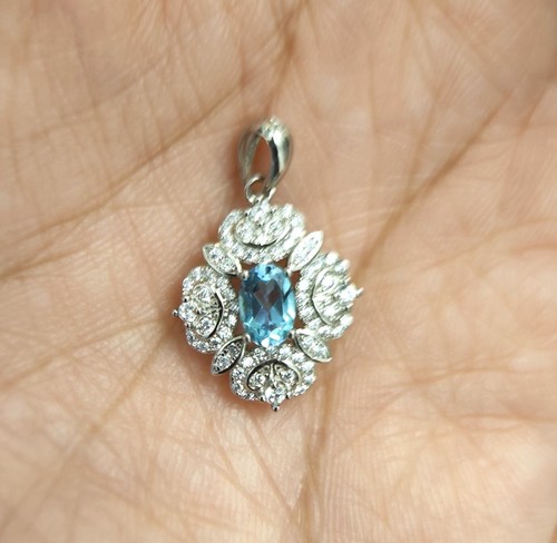 Sterling Silver Natural Blue Topaz Pendant Without Chain New UK Seller 00732 - Picture 2 of 6