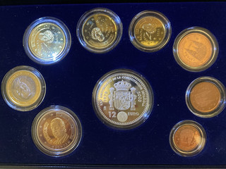 KMS Spanien 2003 PP inkl. 12 Euro Silber Gedenkmünze 25 Jahre Verfassung