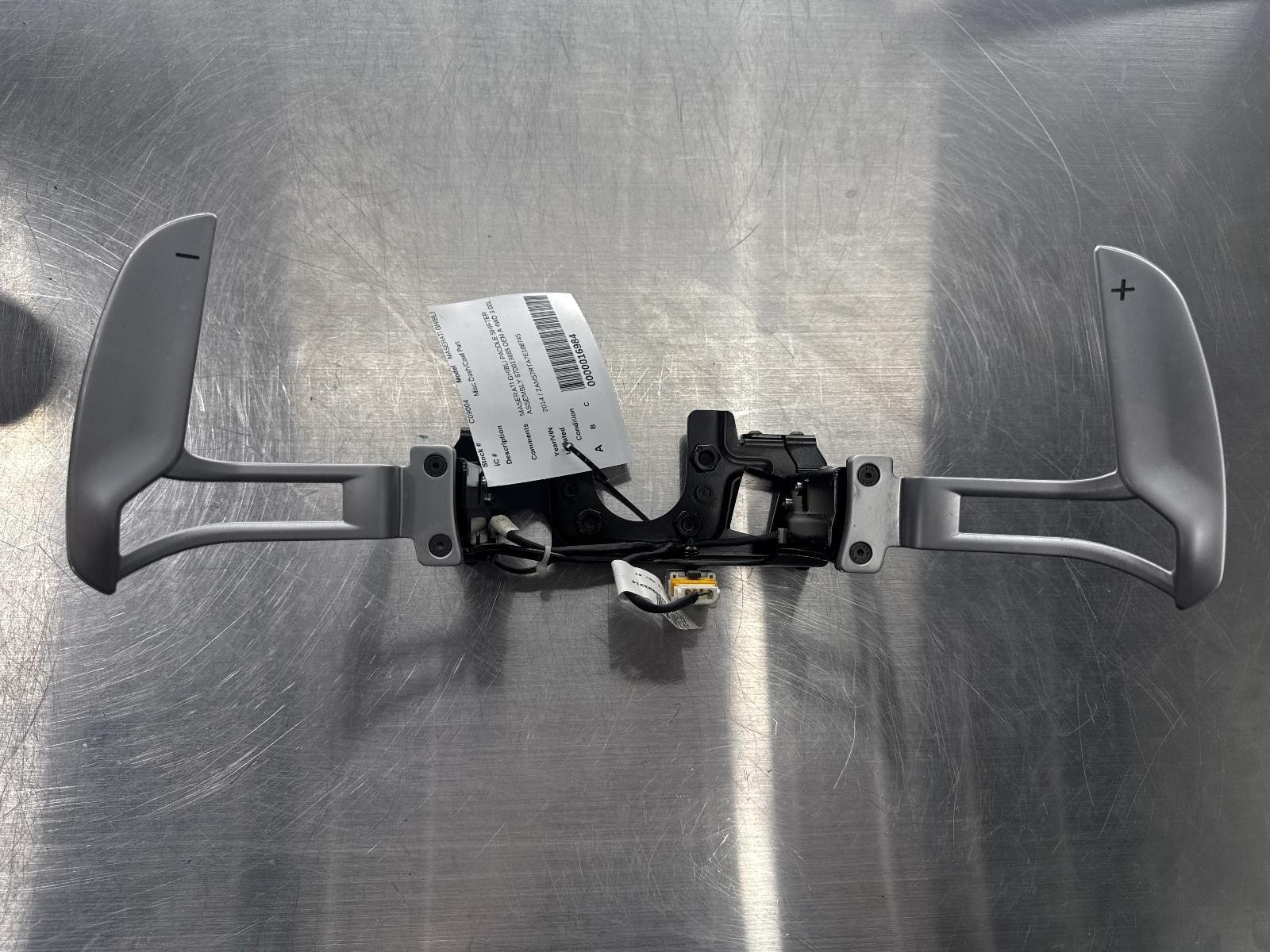 Maserati Ghibli 2014 Shift paddle assembly P/N 670013665
