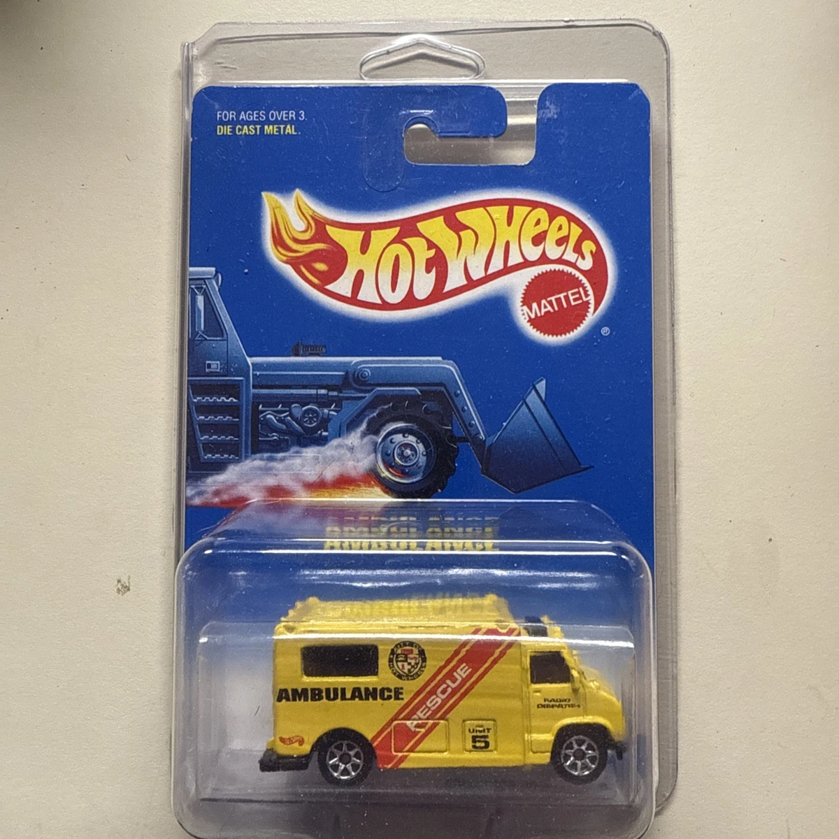 Preços baixos em Ambulâncias Hot Wheels Hot Wheels cartão azul