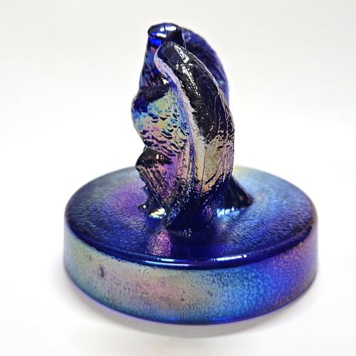 VINTAGE FENTON COBALT BLUE CARNIVAL GLASS: BICENTENNIAL EAGLE PAPERWEIGHT DJ - Picture 2 of 5
