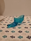Art Glass Slipper Shoe Daisy and Button Pattern blue Possibly Fenton?