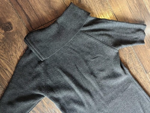 Calvin Klein Damen anthrazitgrau Rippstrick Reißverschluss Kragen Midi Pullover Kleid Small - Bild 13 von 14