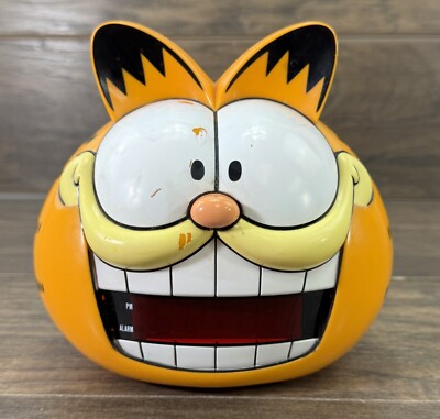 Vintage Garfield Alarm Clock LED Digital 1991 Sunbeam Mod# 887-99-READ