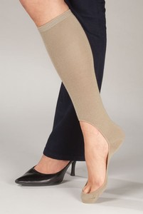 THE-NO-SHOW-SOCK-NUDE-ONLY-2-PAK